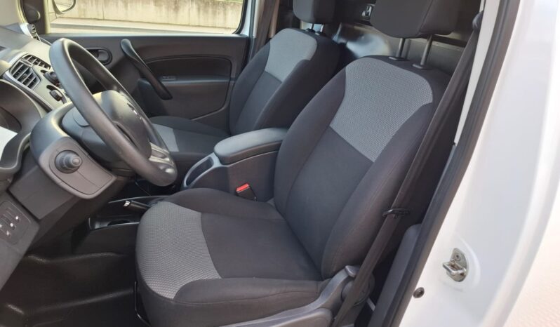 
								RENAULT KANGOO FURGÓN 2020- 80 CV full									