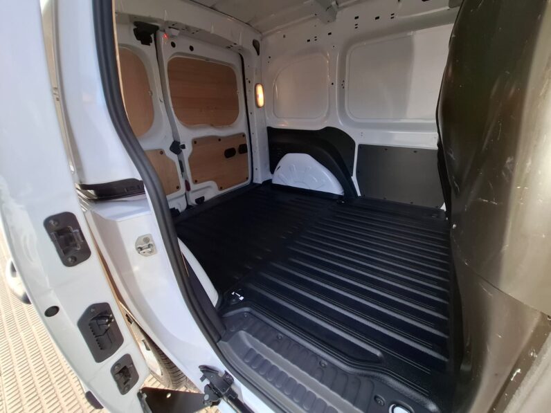 
								RENAULT KANGOO FURGÓN 2020- 80 CV full									