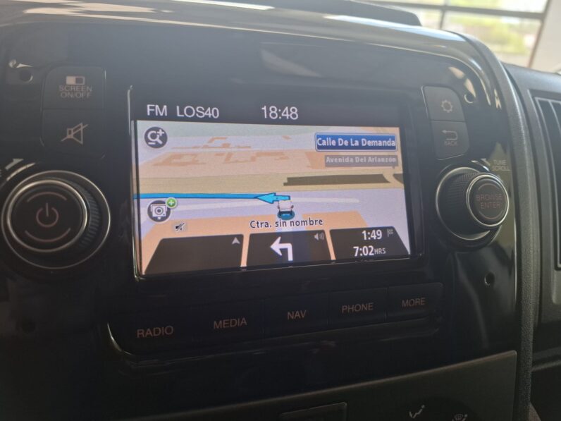 
								PEUGEOT Boxer 333 L2 H2- 140CV – 2021 full									