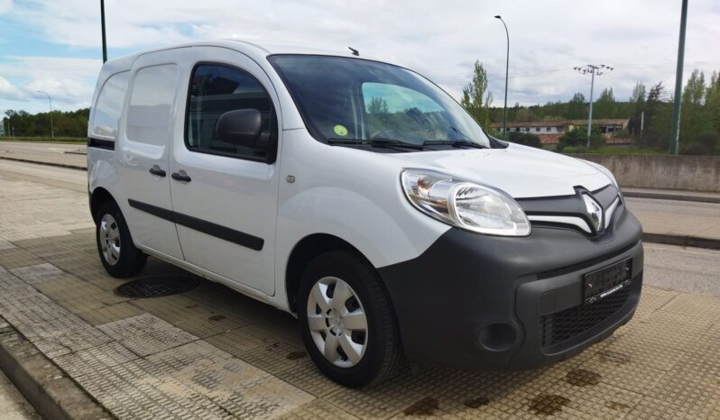 
								RENAULT KANGOO Furgón 1.5 cc- 95 cv – 2019- 3 Plazas full									