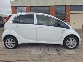 PEUGEOT ION 2019- 100% ELECTRICO