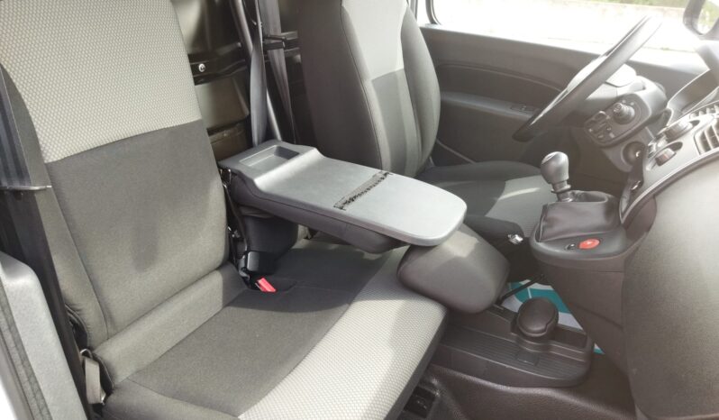 
								RENAULT KANGOO Furgón 1.5 cc- 95 cv – 2019- 3 Plazas full									