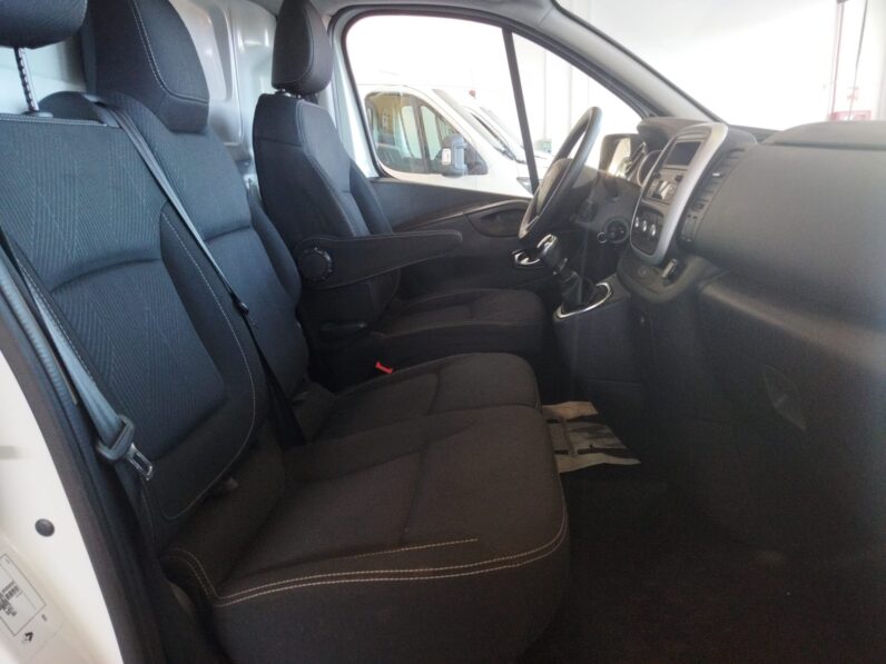 
								RENAULT TRAFIC FURGON L1H1- 95 CV -2019 full									