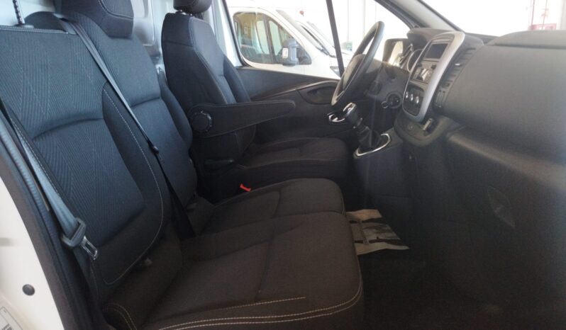
								RENAULT TRAFIC FURGON L1H1- 95 CV -2019 full									