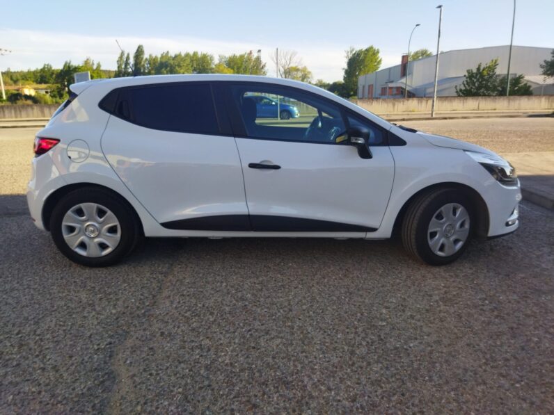 
								RENAULT CLIO VAN – 90 CV GLP -2020 full									