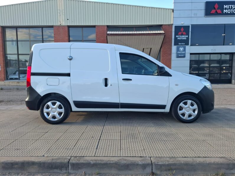 
								DACIA DOKKER FURGON 102 CV- 2019- GLP full									