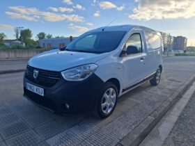 DACIA DOKKER FURGON 102 CV- 2019- GLP
