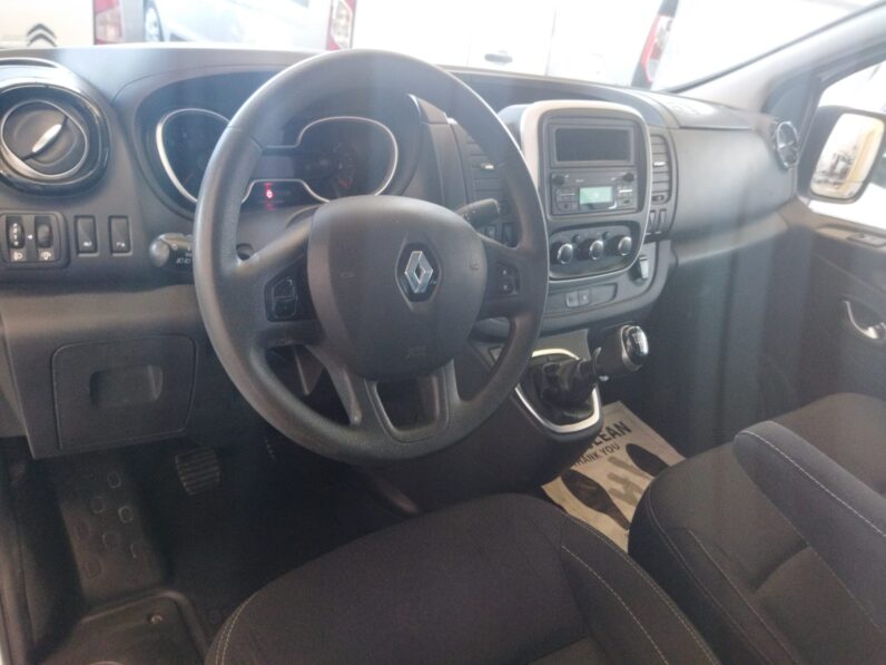 
								RENAULT TRAFIC FURGON L1H1- 95 CV -2019 full									