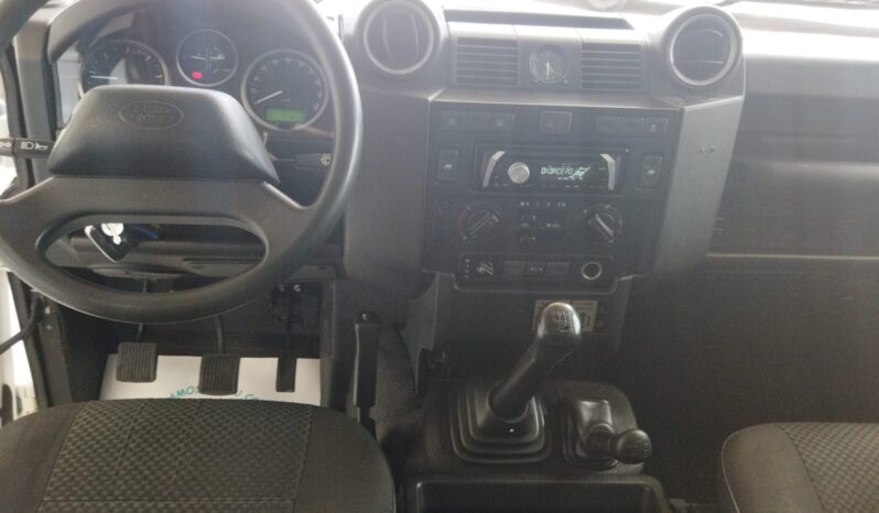 
								LAND ROVER DEFENDER 4X4 – 2016 – 7 `PLAZAS full									
