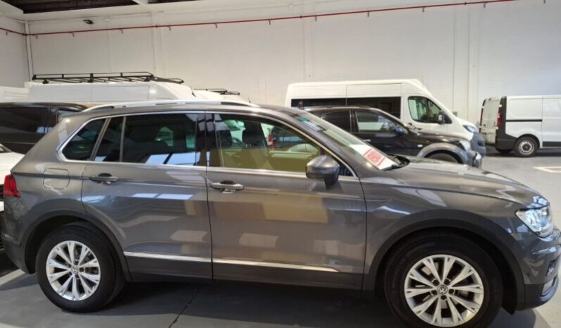 
								MERCEDES BENZ CLASE C W205 STATE full									