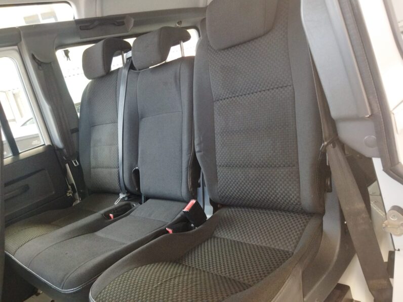 
								LAND ROVER DEFENDER 4X4 – 2016 – 7 `PLAZAS full									