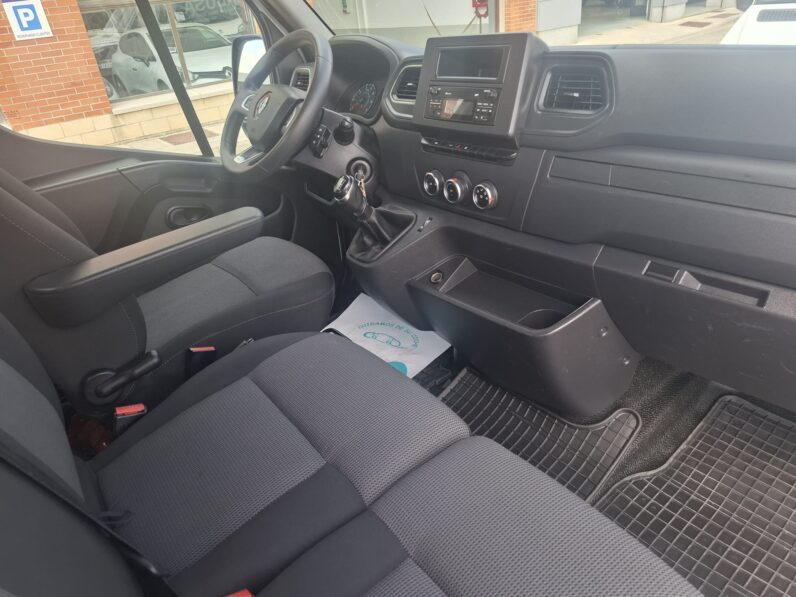 
								RENAULT MASTER VOLQUETE Cabina simple L2- 2020 full									