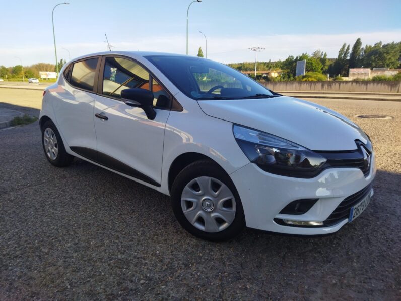 
								RENAULT CLIO VAN – 90 CV GLP -2020 full									