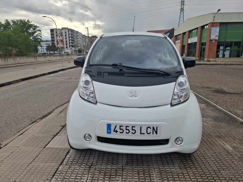 
								PEUGEOT ION 2019- 100% ELECTRICO full									