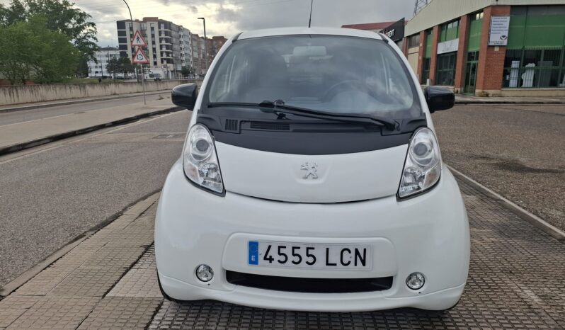 
								PEUGEOT ION 2019- 100% ELECTRICO full									