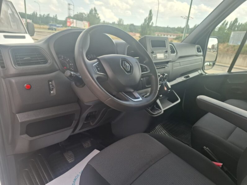 
								RENAULT MASTER VOLQUETE Cabina simple L2- 2020 full									