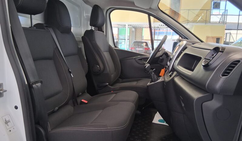 
								RENAULT TRAFIC FURGÓN L1H1- 95 CV -2020 full									