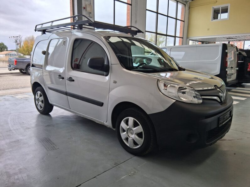 
								RENAULT KANGOO FURGÓN 2019- 75 CV full									