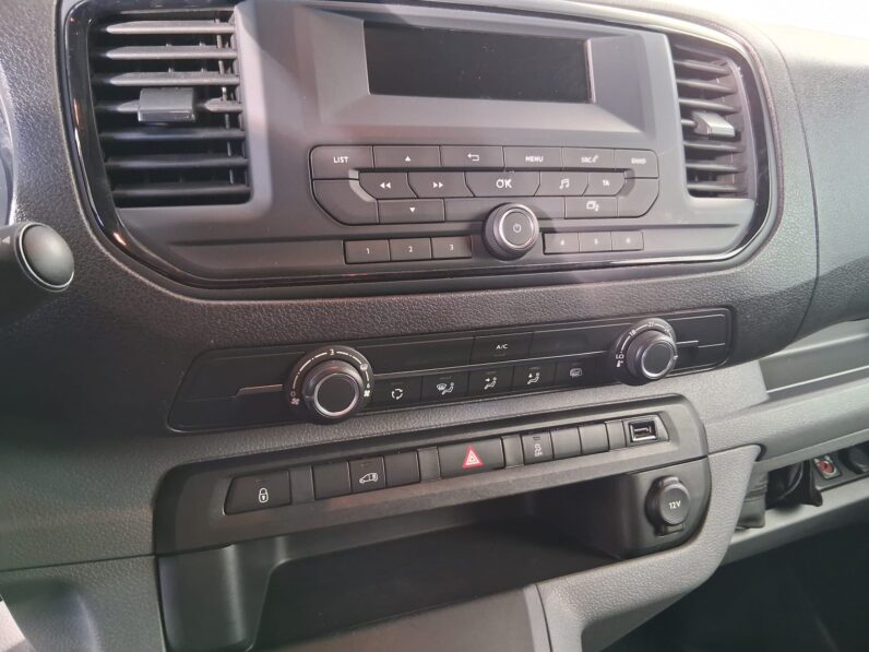 
								TOYOTA Proace 2.0D 120CV L1-2018 full									