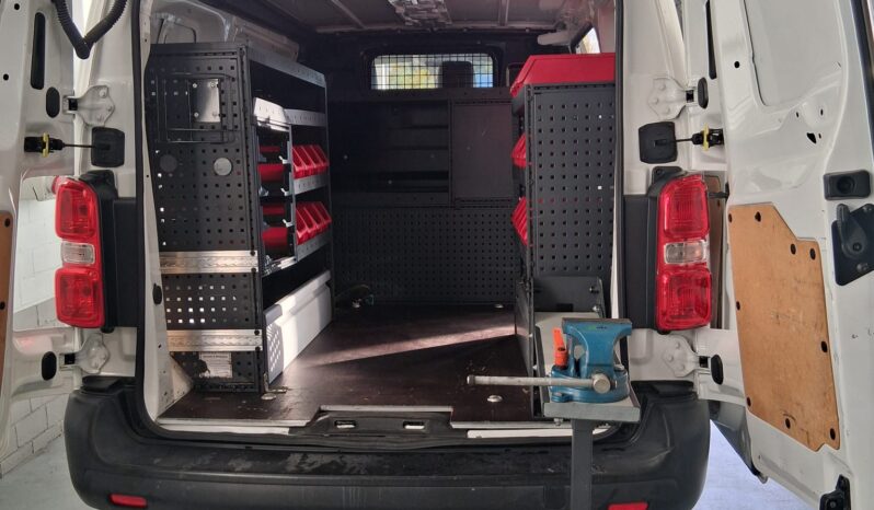 
								TOYOTA Proace 2.0D 120CV L1-2018 full									