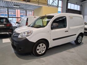 RENAULT KANGOO FURGÓN 2019-95 CV-3 PLAZAS