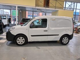 RENAULT KANGOO FURGÓN 2019-95 CV-3 PLAZAS