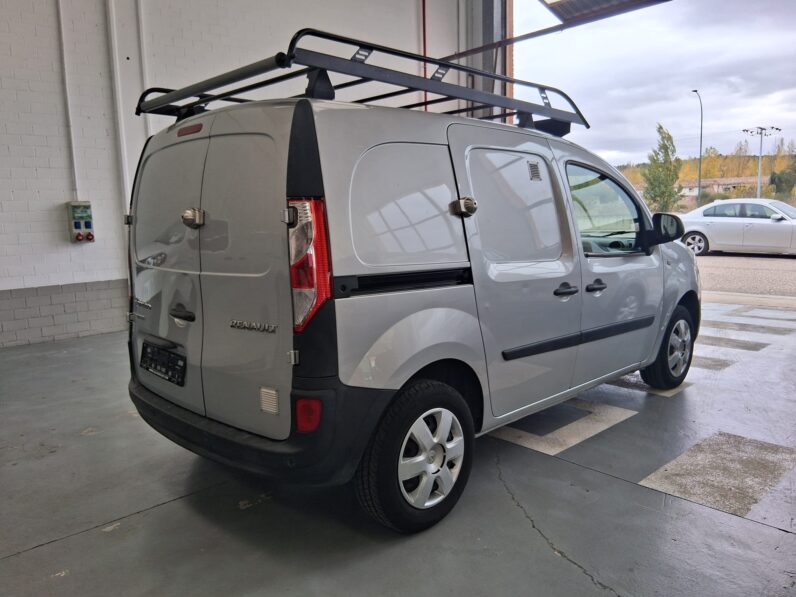 
								RENAULT KANGOO FURGÓN 2019- 75 CV full									