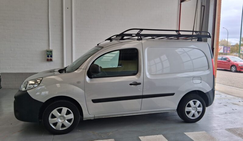 
								RENAULT KANGOO FURGÓN 2019- 75 CV full									