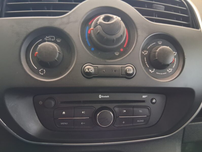 
								RENAULT KANGOO FURGÓN 2019- 75 CV full									