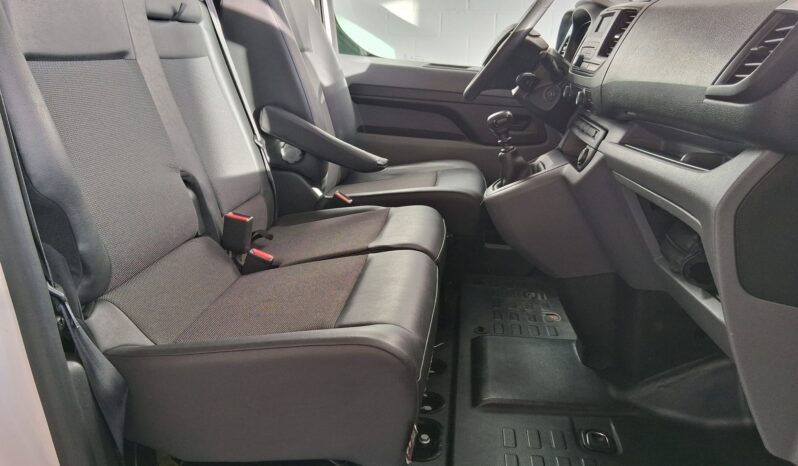 
								TOYOTA Proace 2.0D 120CV L1-2018 full									