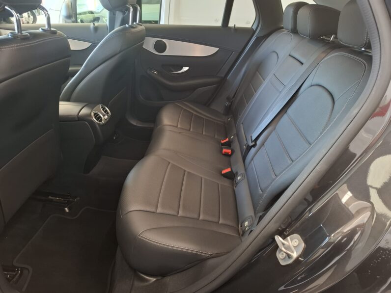 
								MERCEDES GLC 4 MATIC -2020 full									