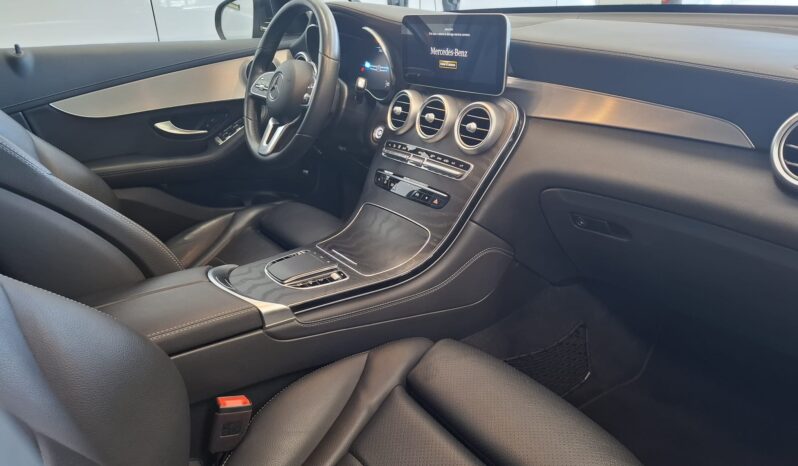 
								MERCEDES GLC 4 MATIC -2020 full									